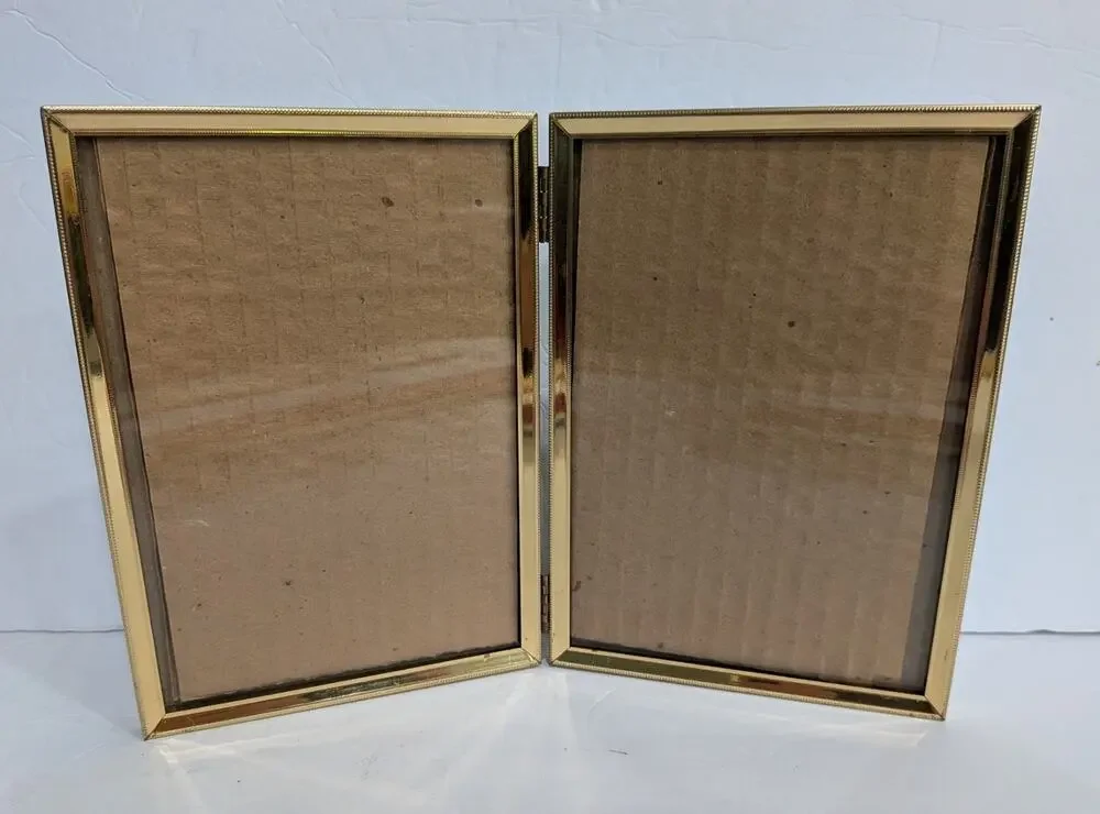 Vintage Brass Gold-Tone Hinged Double Picture Frame 5 X7 Ornate Filigree Folding